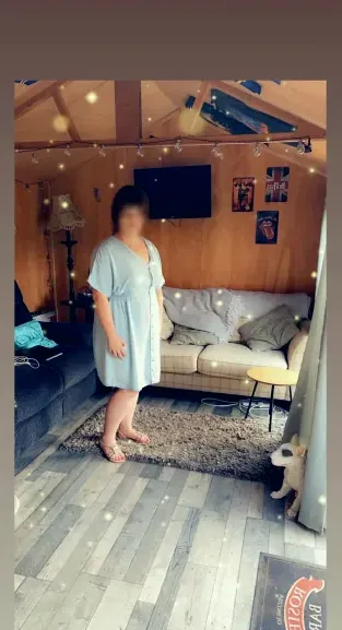 Amina, 27 años