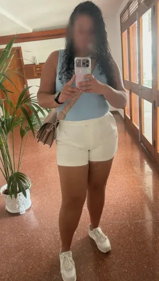 Ariadna, 33 años