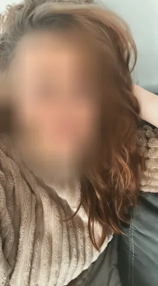 Aroa, 37 años