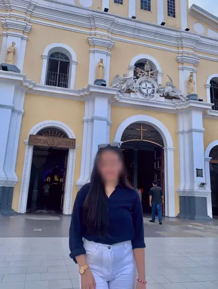 Dolores, 24 años