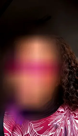 María, 25 años